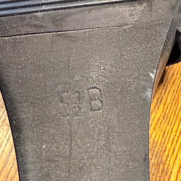 Betsey Johnson Candies clogs. - Picture 3 of 5